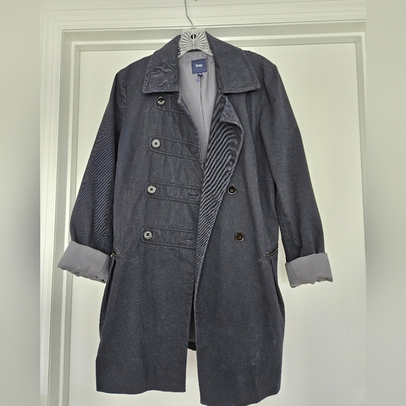 Gap size Medium jacket - Picture 1 of 8